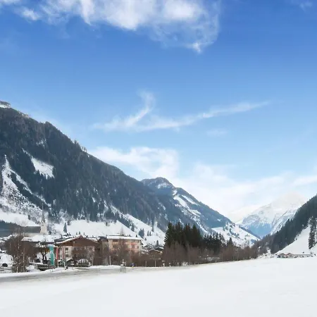 Inviting In Directly On The Slopes Раурис