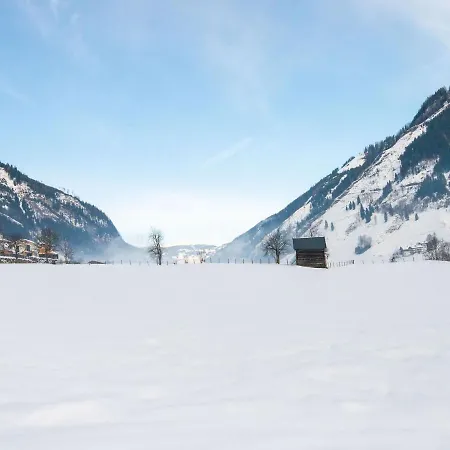 Апартаменты Inviting In Directly On The Slopes *